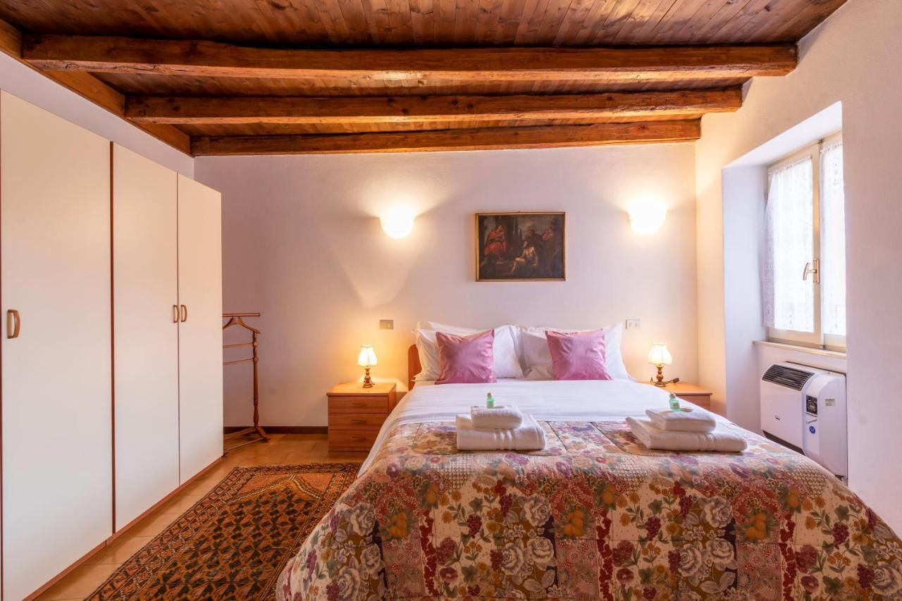 ベッラージョIl Terrazzino Sul Borgo 1アパートメント エクステリア 写真